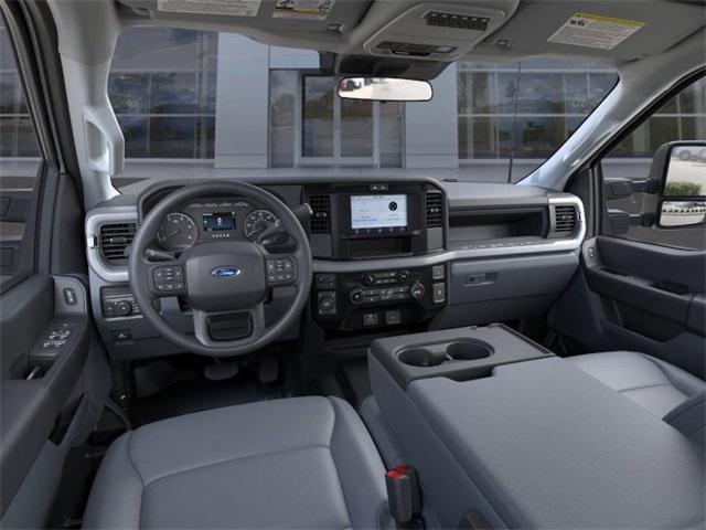 new 2025 Ford F-250 car, priced at $65,710