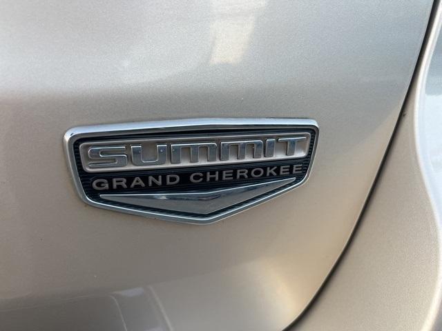 used 2014 Jeep Grand Cherokee car, priced at $13,994