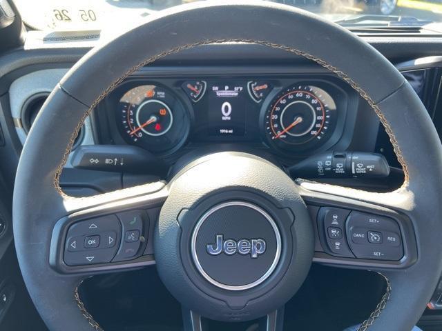 used 2024 Jeep Wrangler car, priced at $35,522