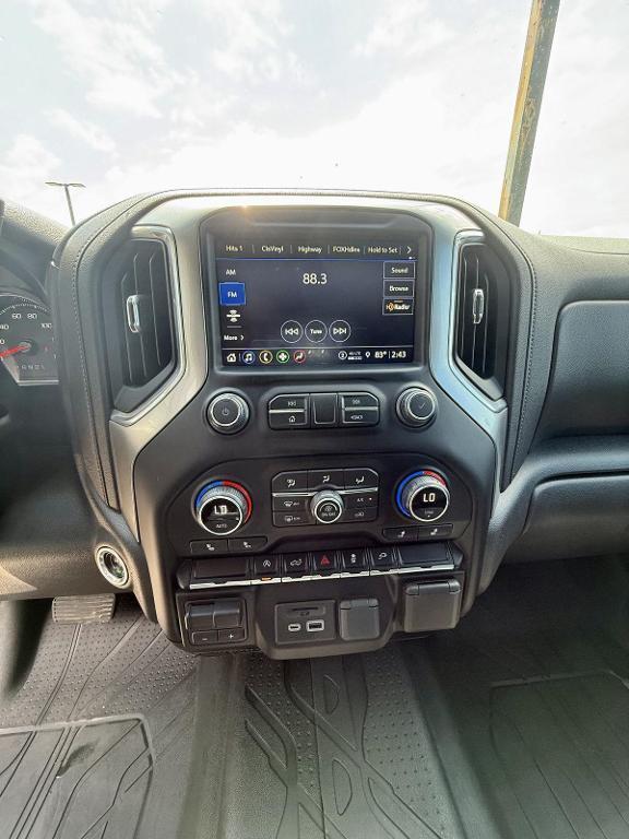 used 2021 Chevrolet Silverado 1500 car, priced at $30,889