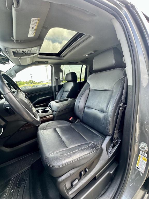 used 2020 GMC Yukon XL car, priced at $28,095