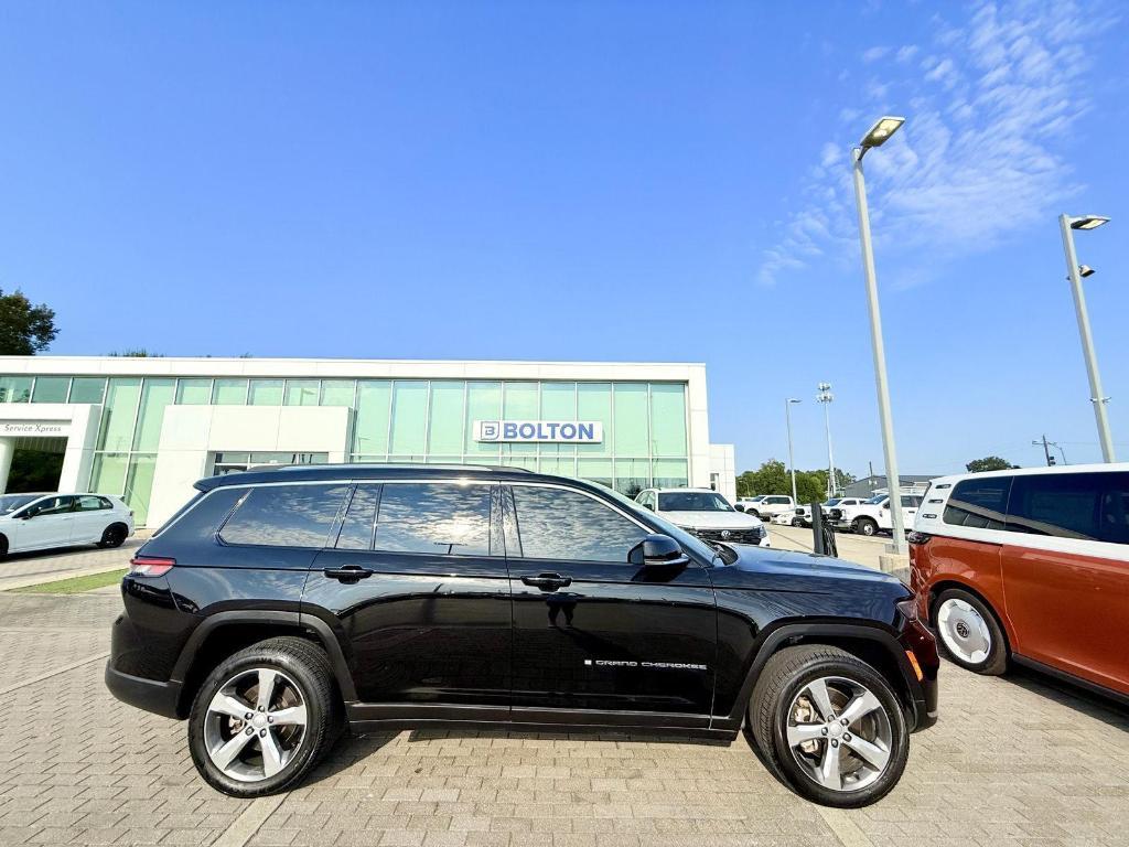 used 2021 Jeep Grand Cherokee L car, priced at $26,767
