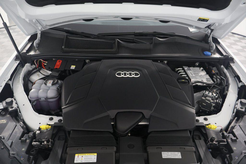 new 2025 Audi Q7 car, priced at $76,170