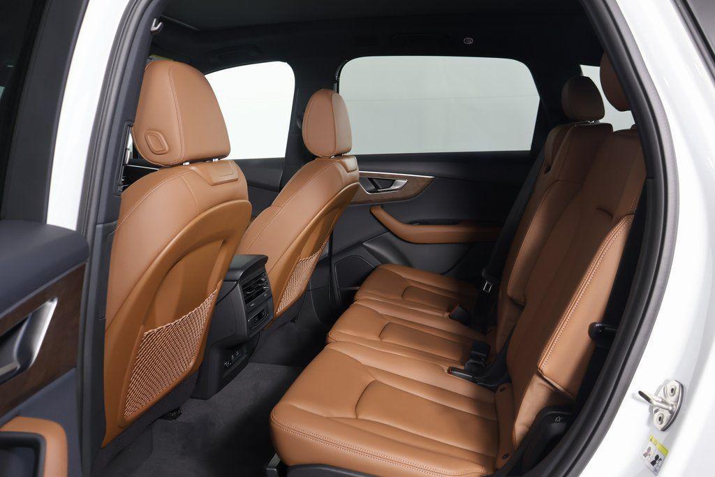 new 2026 Audi Q7 car, priced at $72,490