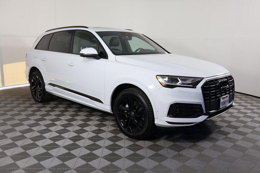 used 2022 Audi Q7 car, priced at $31,589