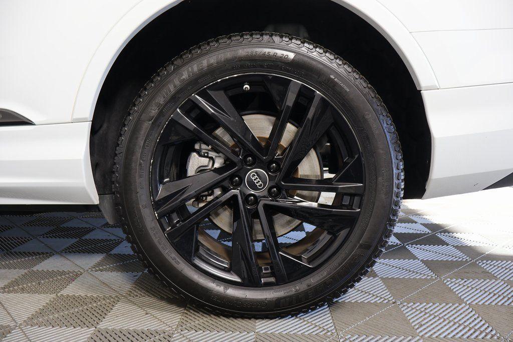 used 2022 Audi Q7 car, priced at $31,589