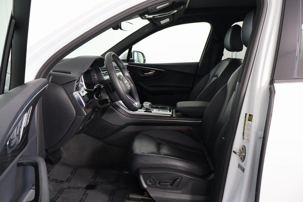 used 2022 Audi Q7 car, priced at $31,589