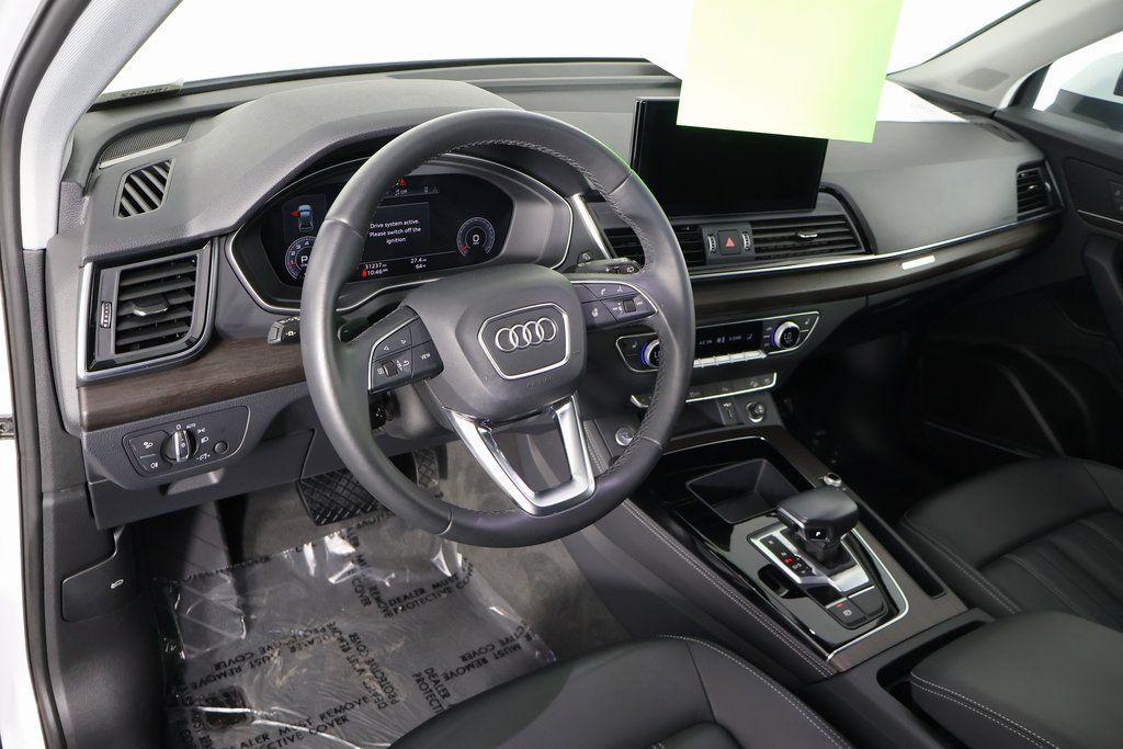 used 2023 Audi Q5 car, priced at $31,627