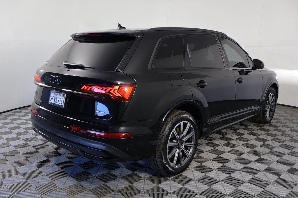 used 2023 Audi Q7 car, priced at $39,405