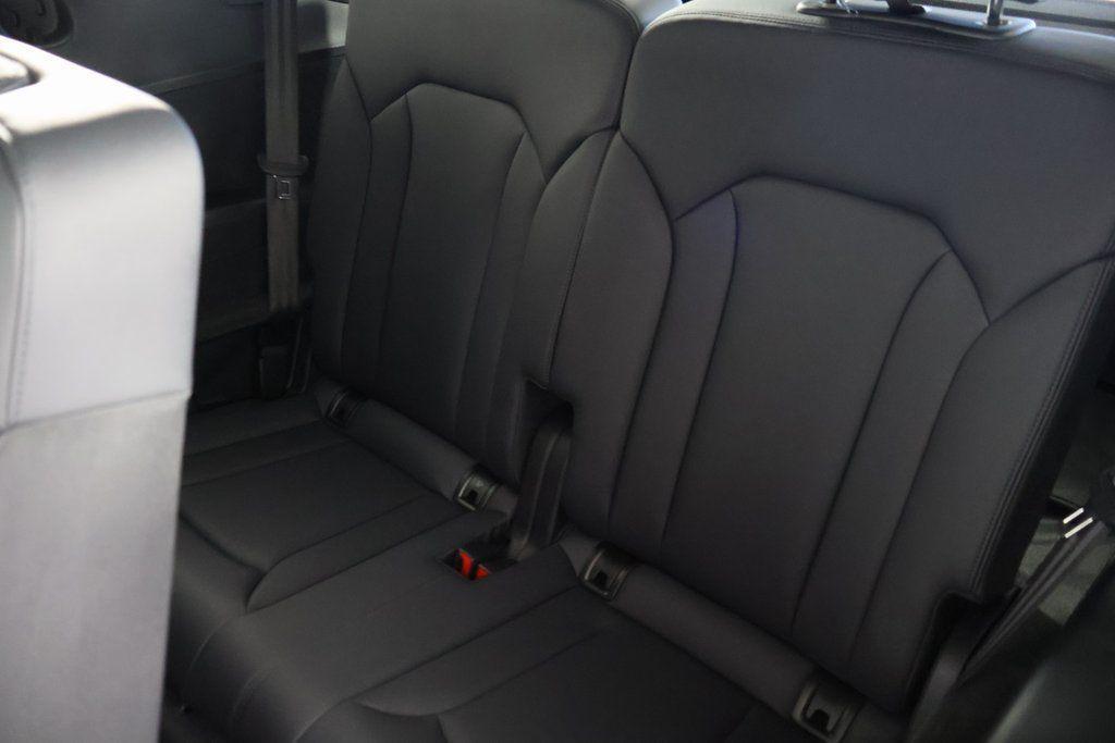 used 2023 Audi Q7 car, priced at $39,405