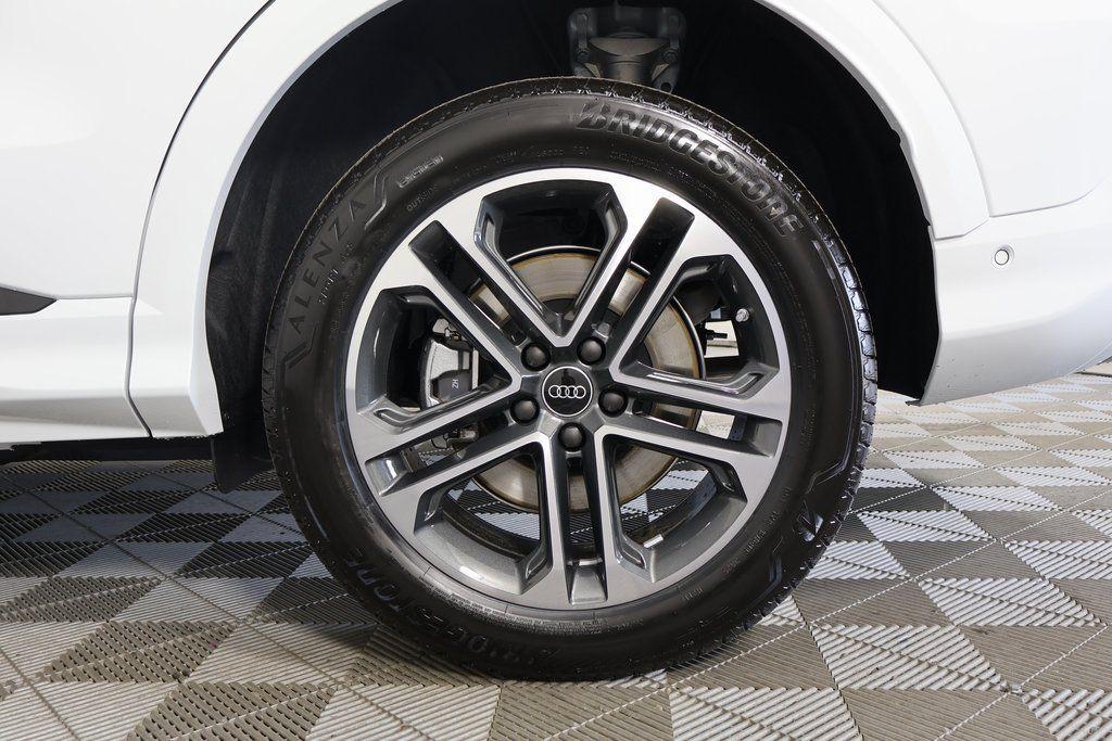 new 2025 Audi Q5 car, priced at $57,150