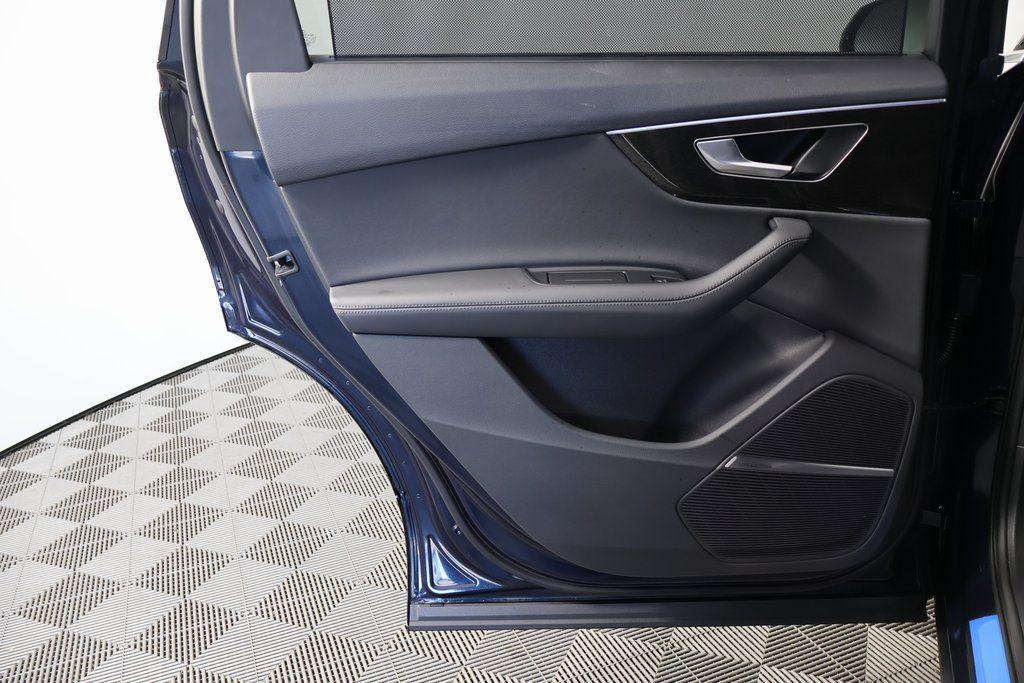 used 2023 Audi Q7 car, priced at $39,385