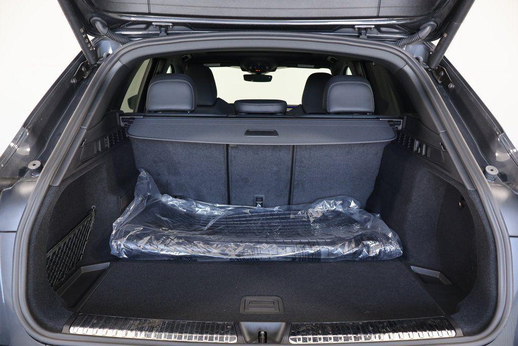 new 2025 Audi SQ5 car, priced at $73,450