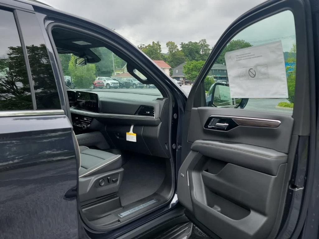 new 2025 Chevrolet Tahoe car, priced at $81,830