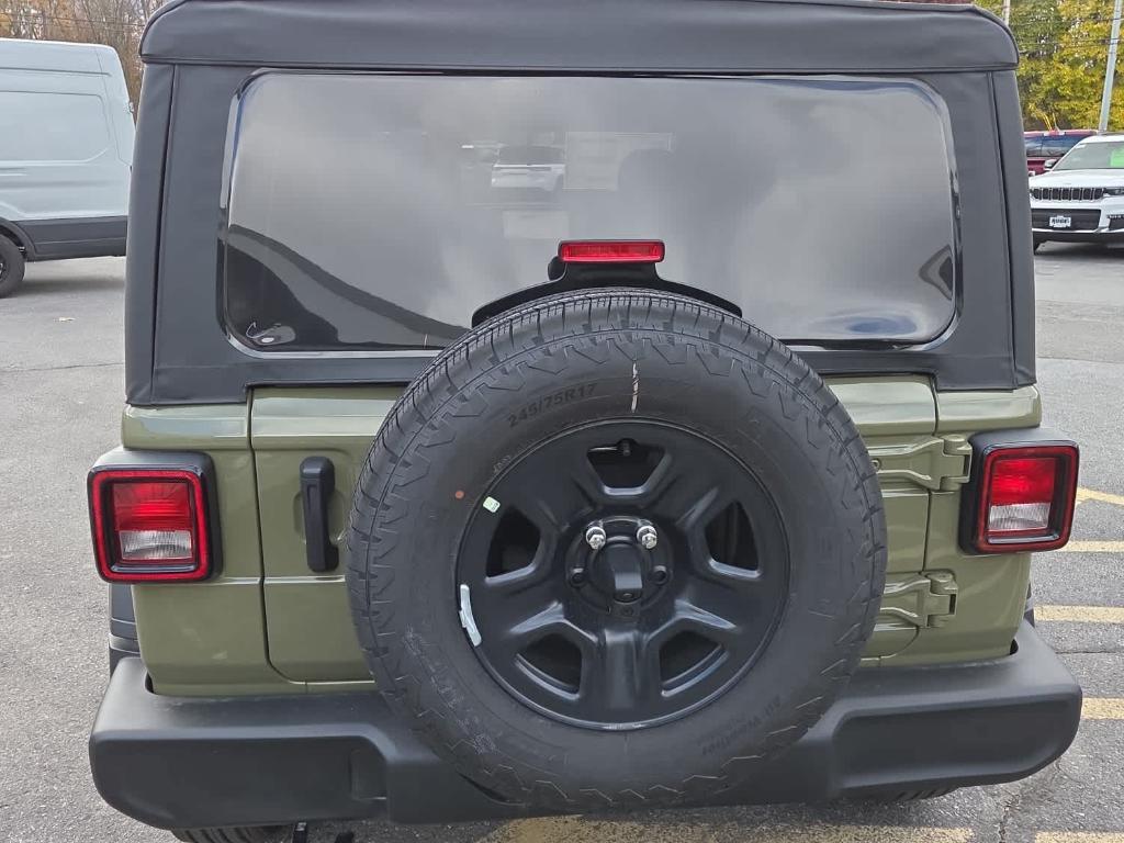 new 2026 Jeep Wrangler car, priced at $41,400