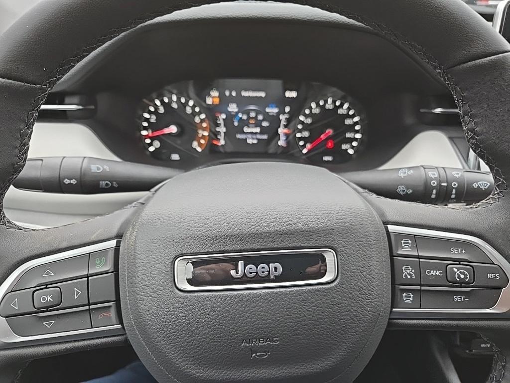 new 2025 Jeep Compass car, priced at $32,535