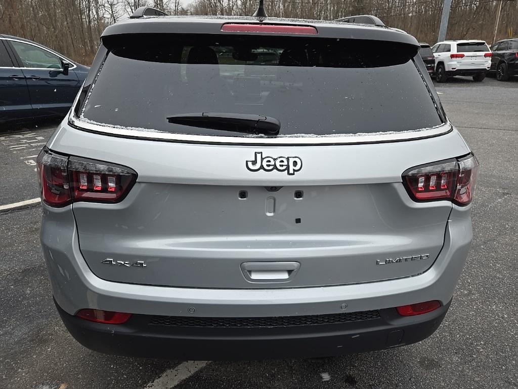 new 2025 Jeep Compass car, priced at $32,535