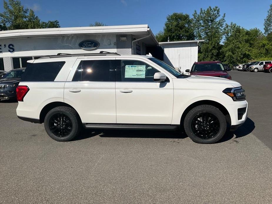 new 2024 Ford Expedition car, priced at $72,835