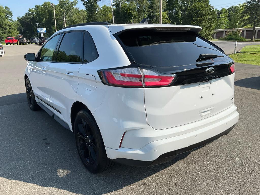 used 2022 Ford Edge car, priced at $24,995
