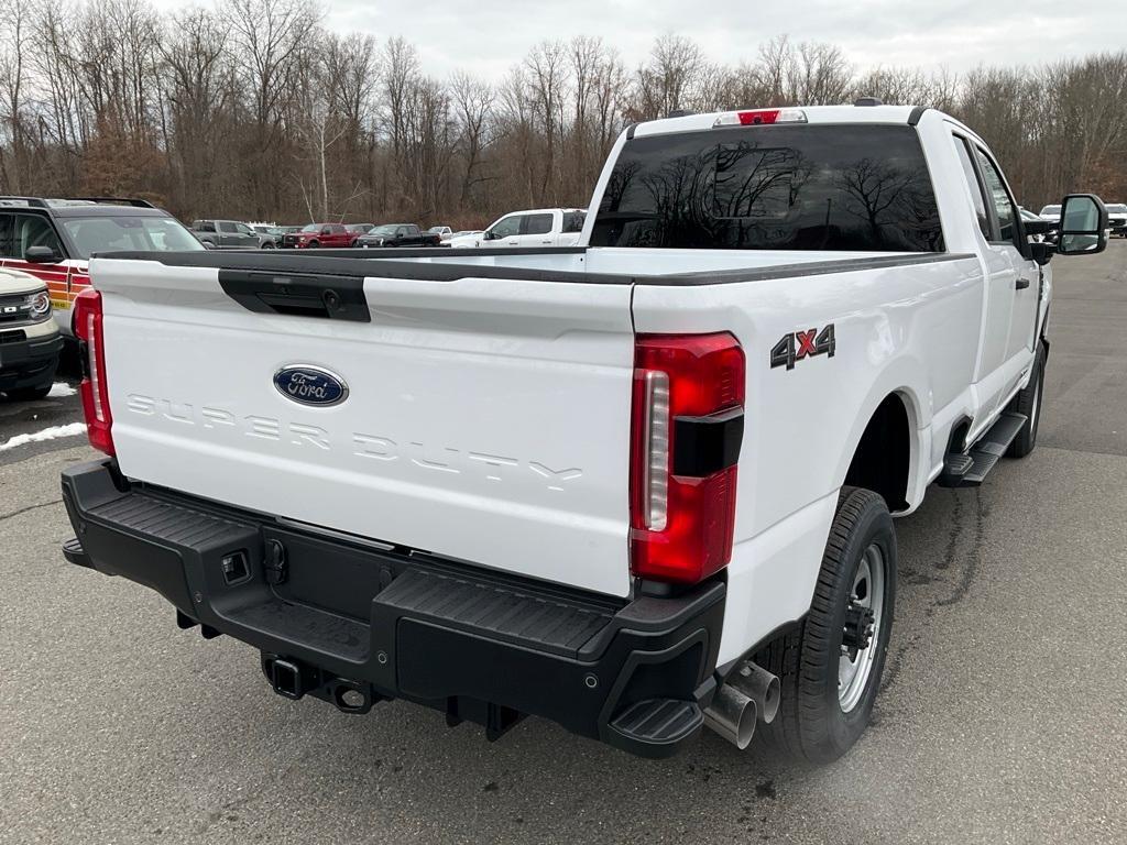 new 2024 Ford F-350 car, priced at $69,300