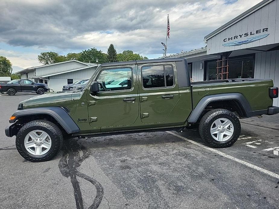 used 2023 Jeep Gladiator car, priced at $31,900