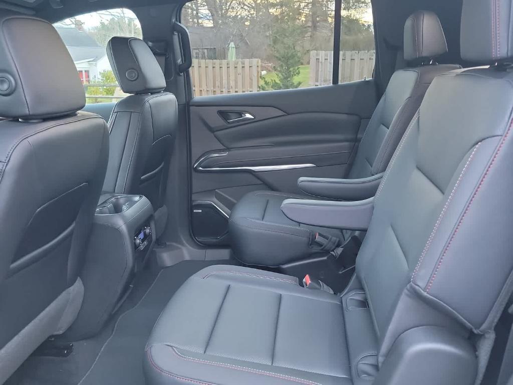 new 2026 Chevrolet Traverse car, priced at $57,375