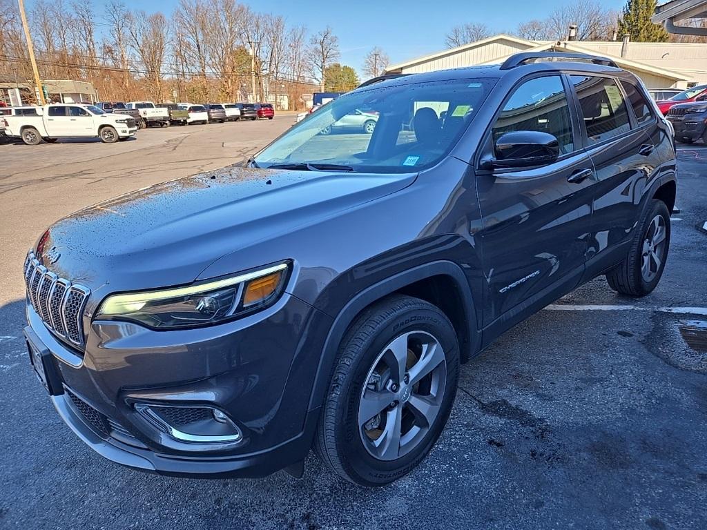 used 2022 Jeep Cherokee car, priced at $26,900