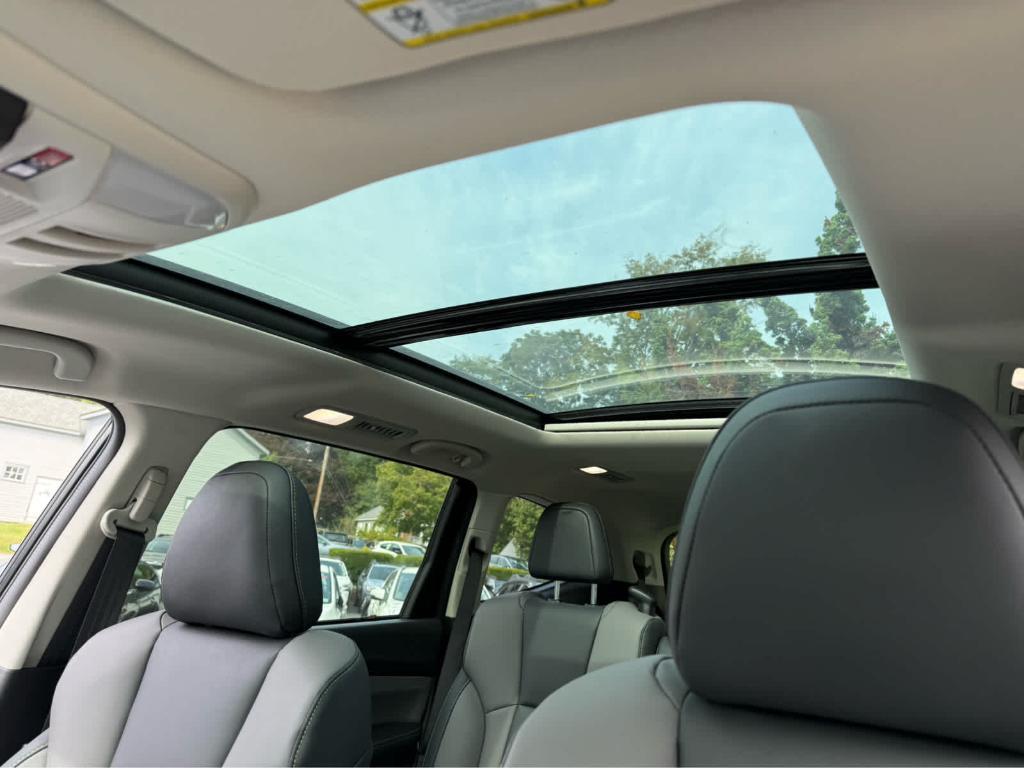 new 2025 Subaru Ascent car, priced at $45,001