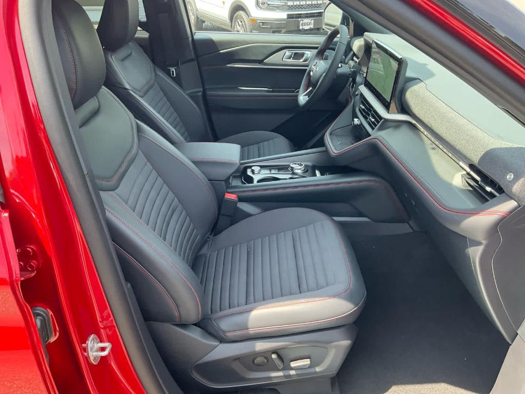 new 2025 Ford Explorer car, priced at $53,135