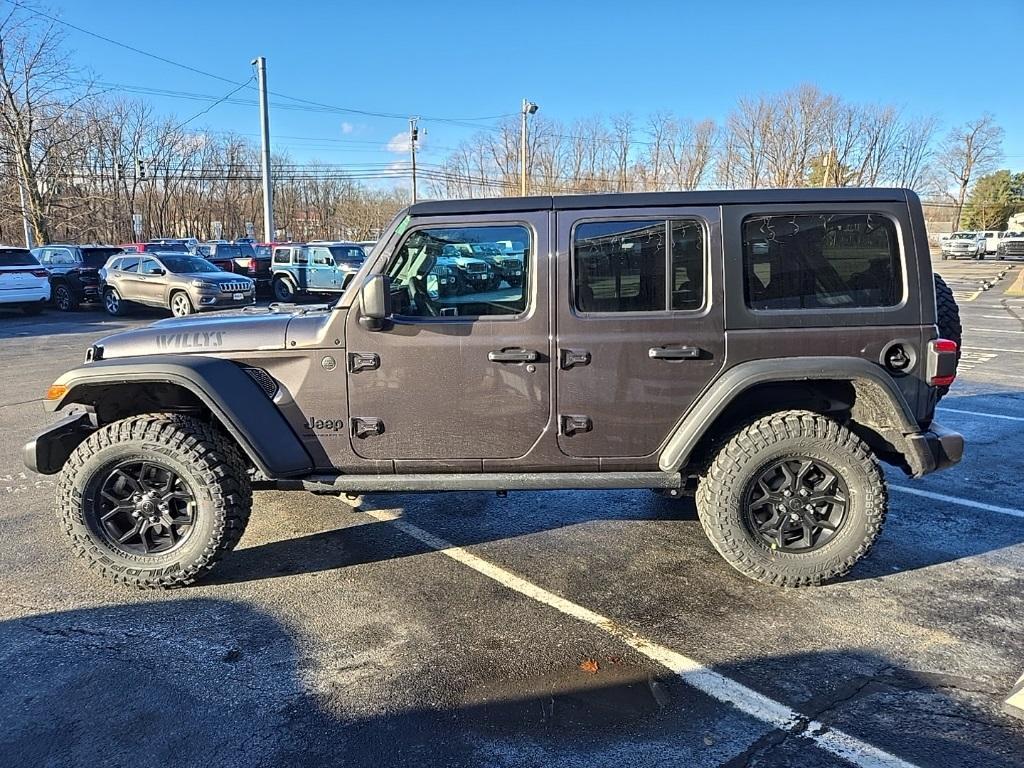 new 2025 Jeep Wrangler car