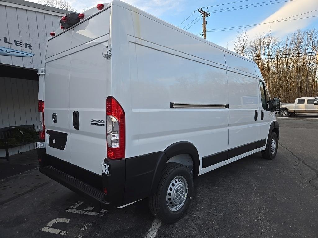 new 2025 Ram ProMaster 2500 car, priced at $51,400