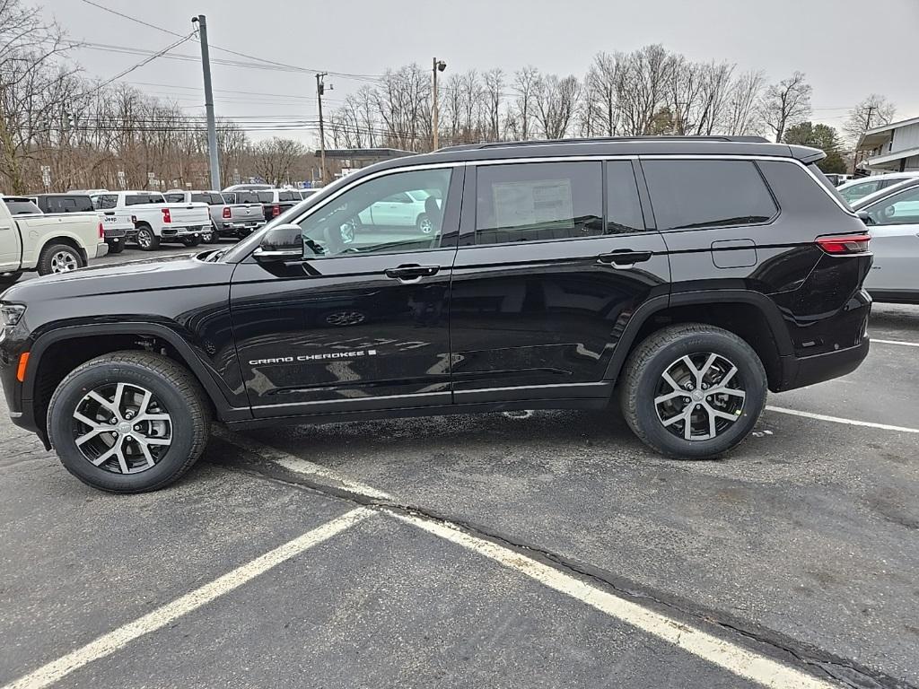 new 2025 Jeep Grand Cherokee L car, priced at $47,545