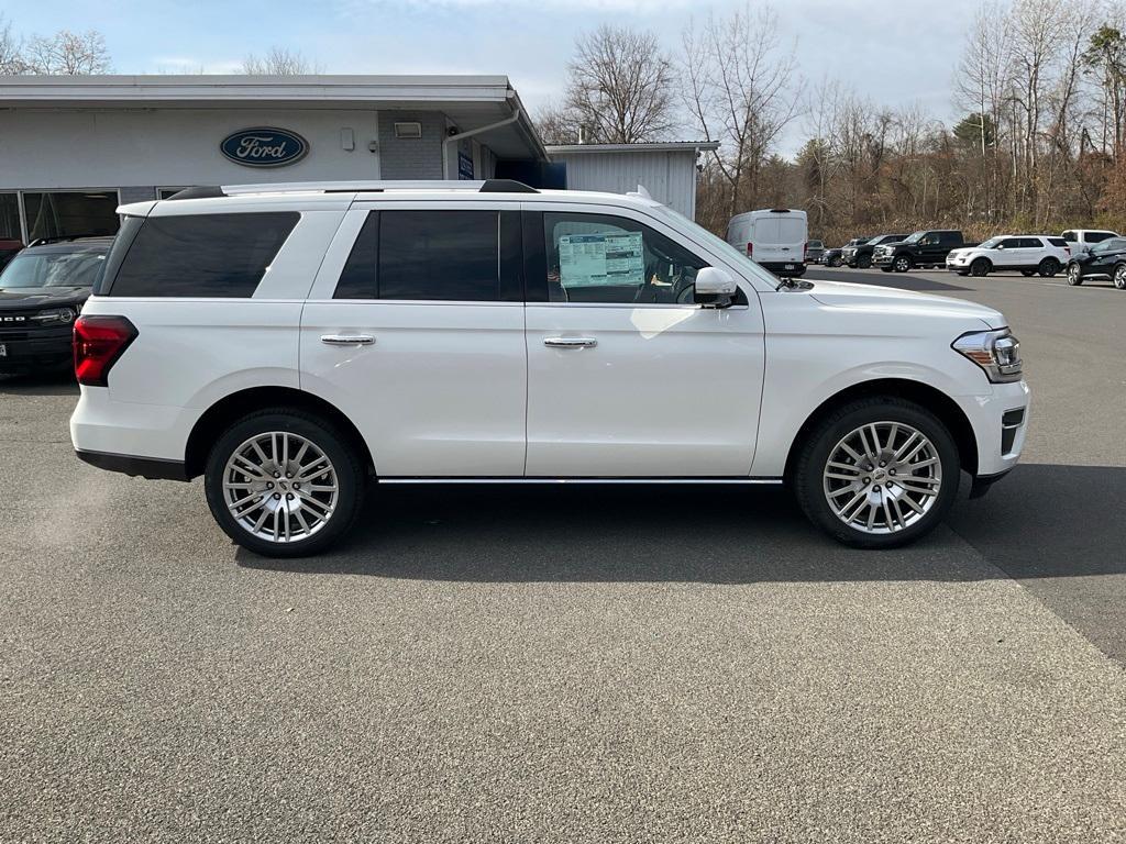 new 2024 Ford Expedition car, priced at $80,600