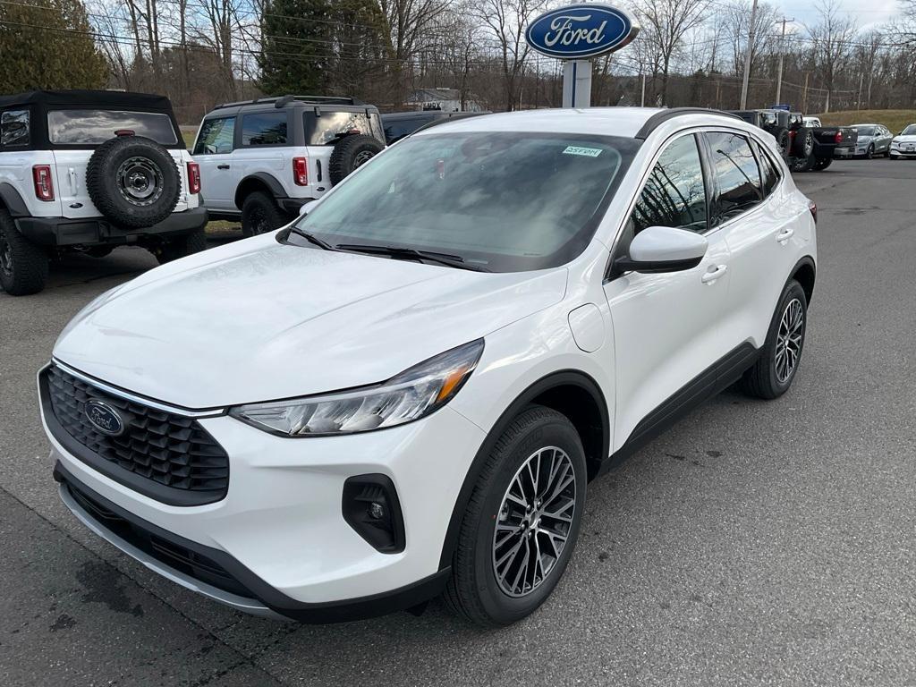 new 2025 Ford Escape car, priced at $38,749