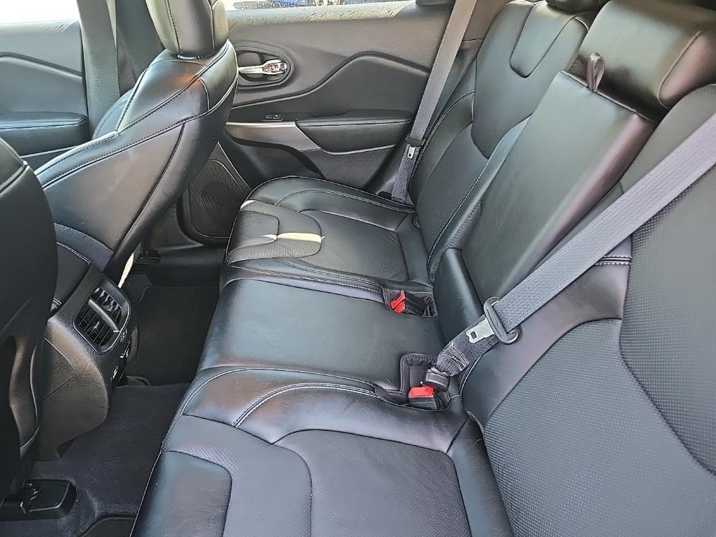 used 2022 Jeep Cherokee car, priced at $23,489