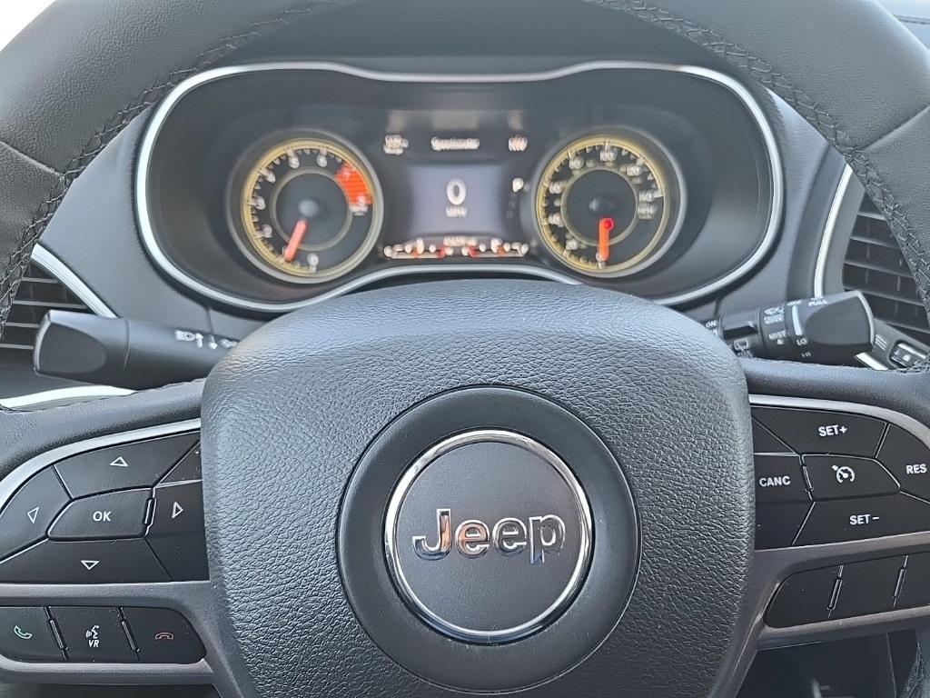 used 2022 Jeep Cherokee car, priced at $23,489