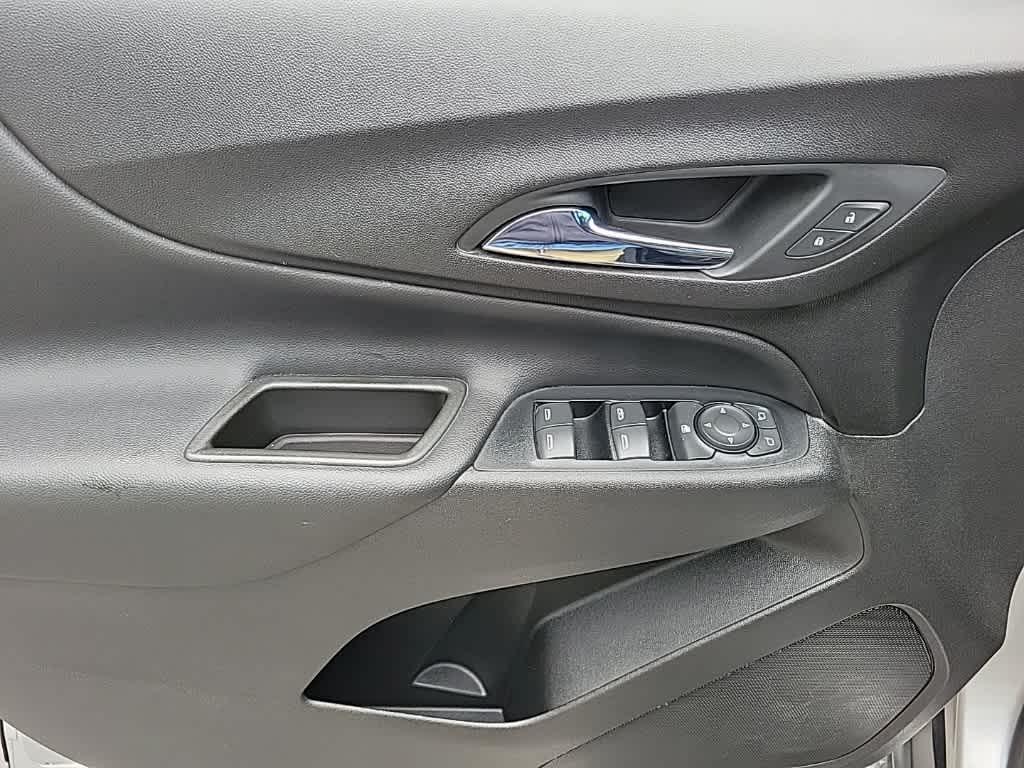 used 2020 Chevrolet Equinox car, priced at $15,761