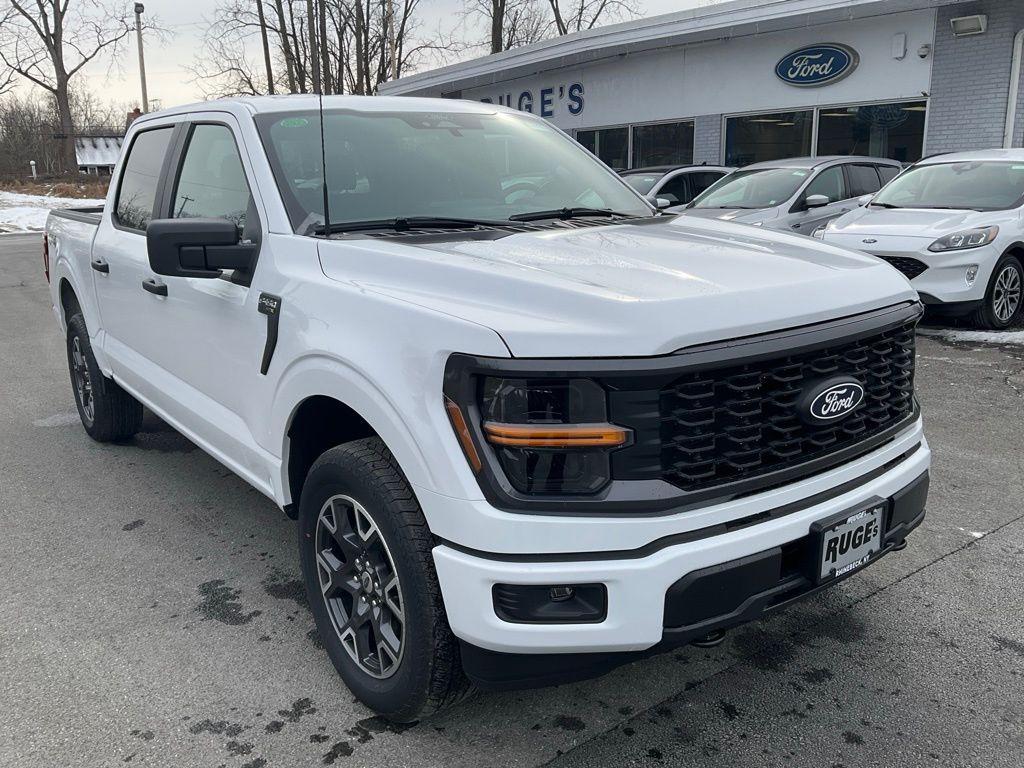 new 2025 Ford F-150 car, priced at $47,640