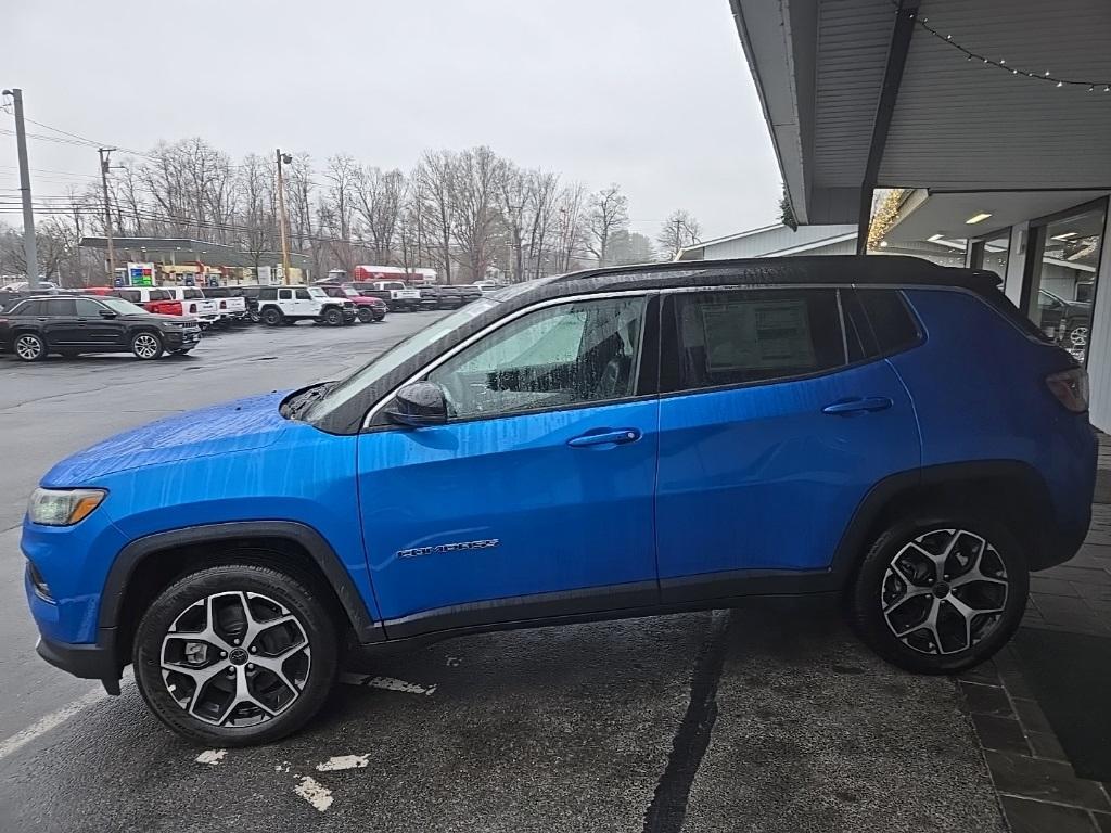 new 2025 Jeep Compass car, priced at $32,435