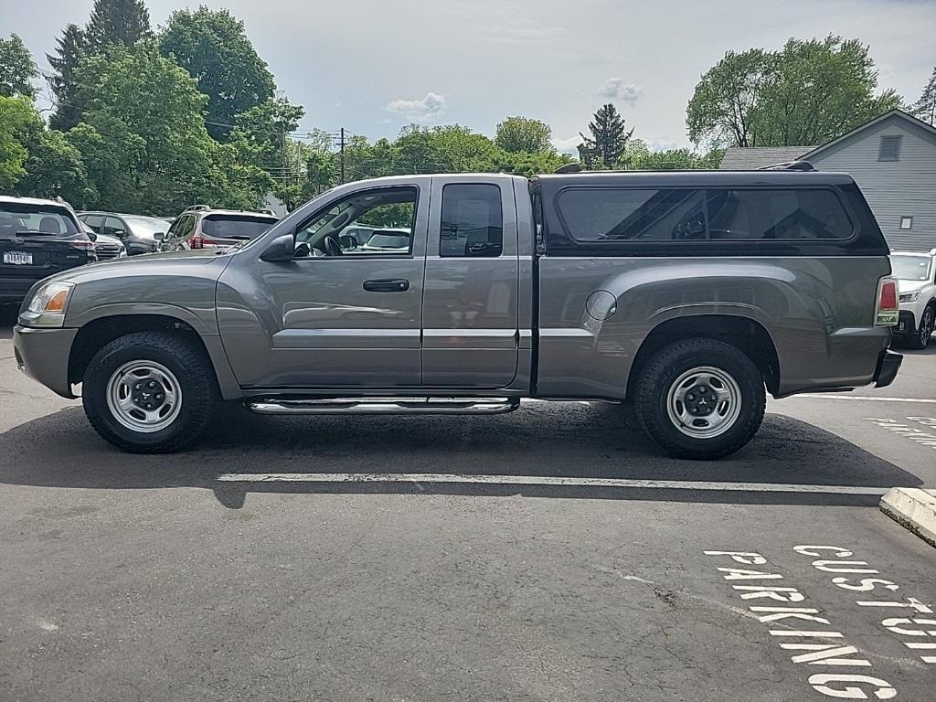 used 2009 Mitsubishi Raider car, priced at $14,889