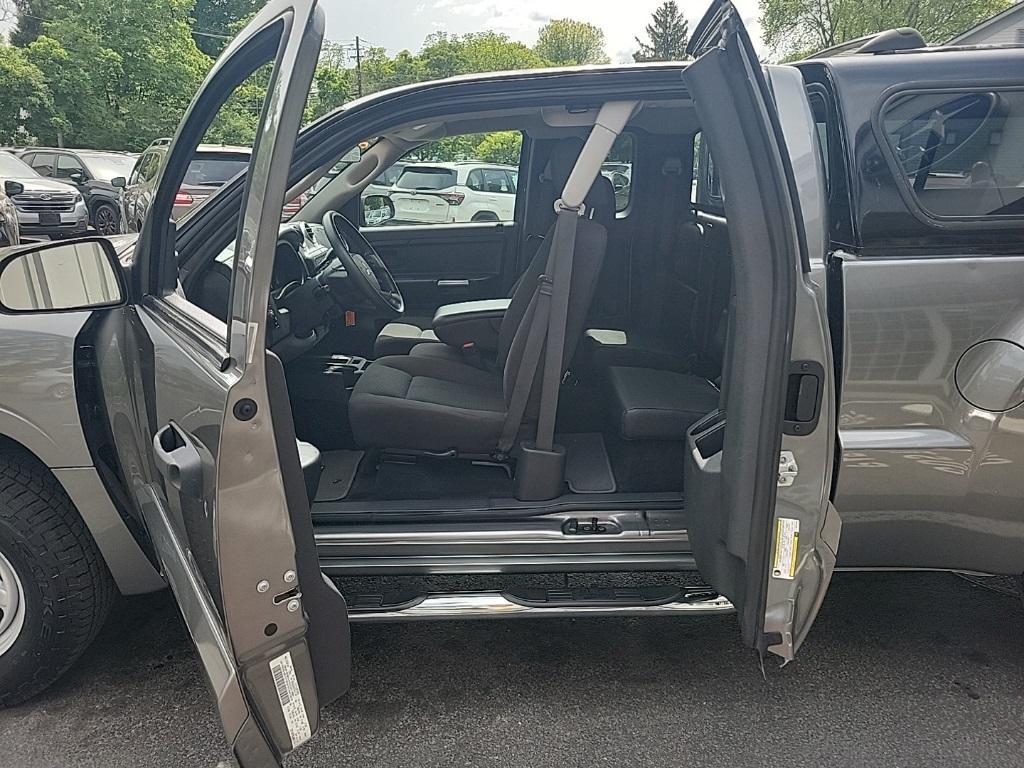 used 2009 Mitsubishi Raider car, priced at $14,889