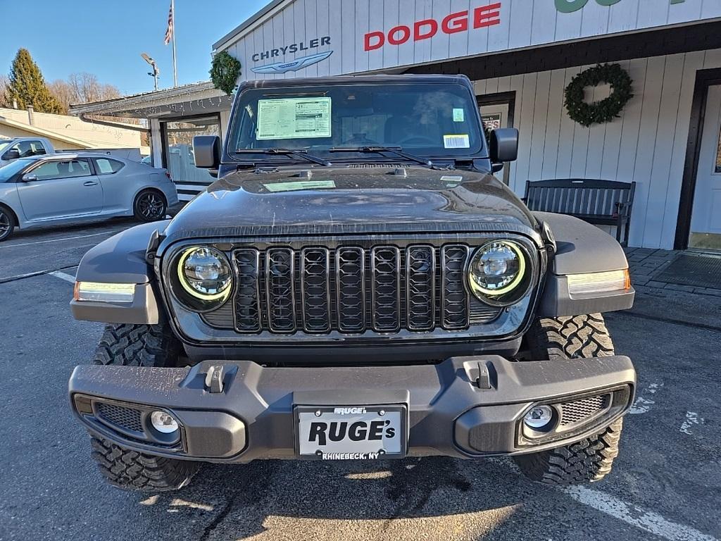 new 2025 Jeep Wrangler car, priced at $52,070