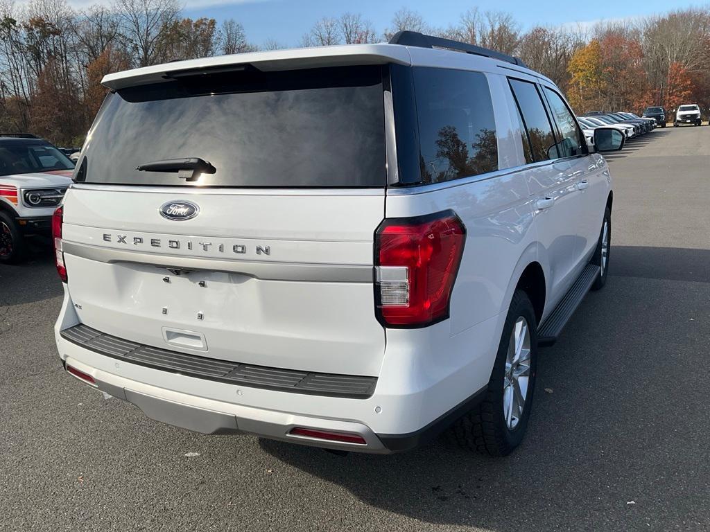 new 2024 Ford Expedition car, priced at $72,050