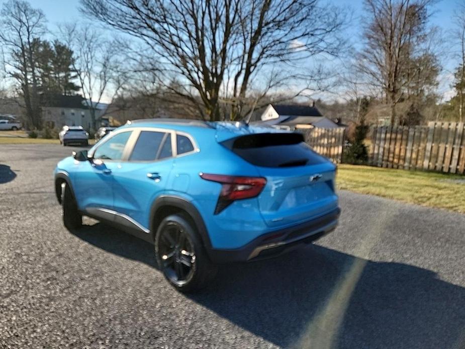 new 2025 Chevrolet Trax car, priced at $27,730