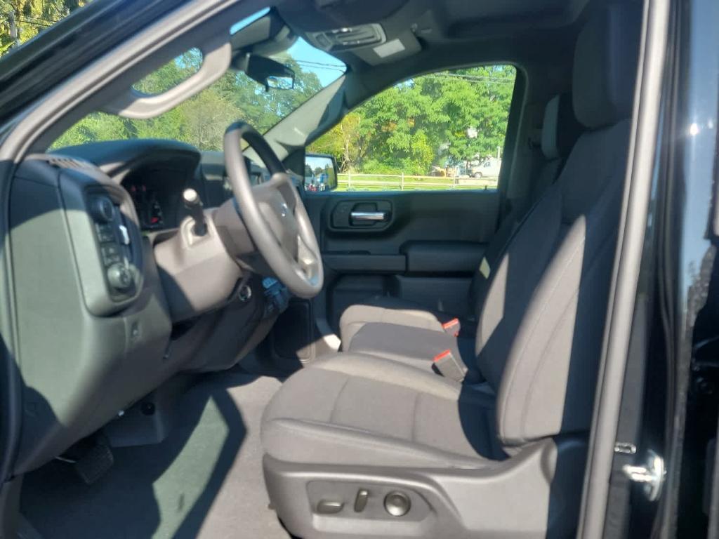 new 2025 Chevrolet Silverado 1500 car, priced at $58,545