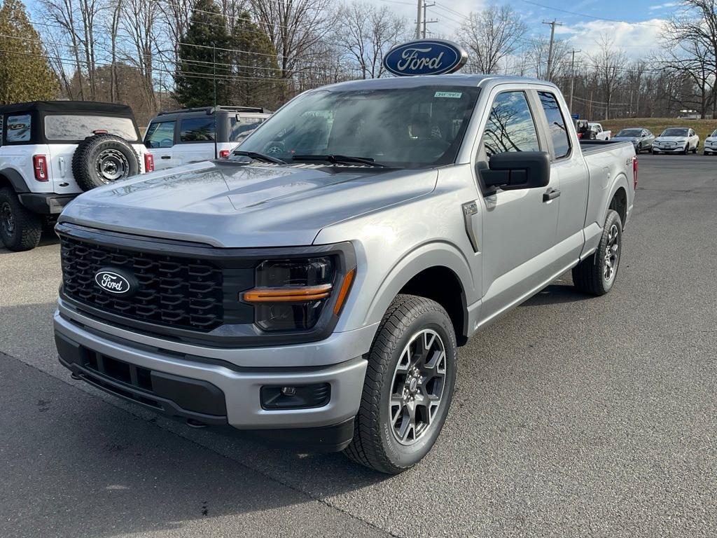 new 2024 Ford F-150 car, priced at $50,740