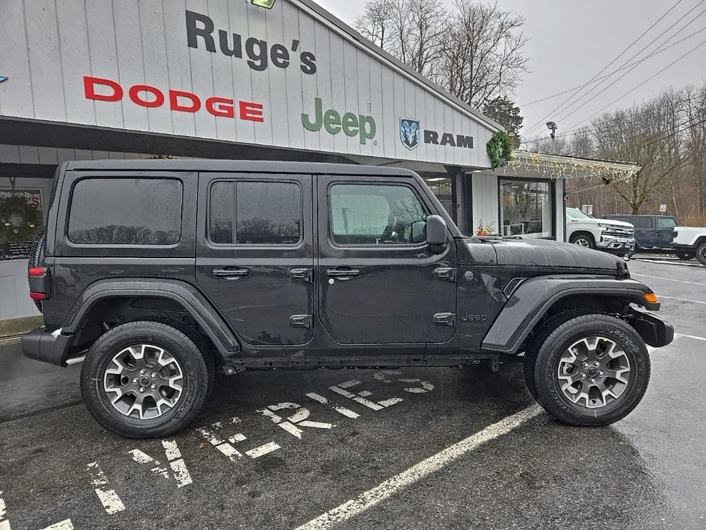 new 2025 Jeep Wrangler car, priced at $61,900