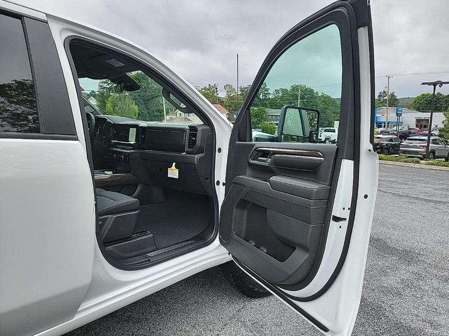 new 2024 Chevrolet Silverado 2500 car, priced at $73,520