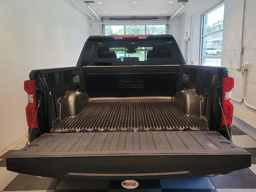 used 2025 Chevrolet Silverado 1500 car, priced at $46,900