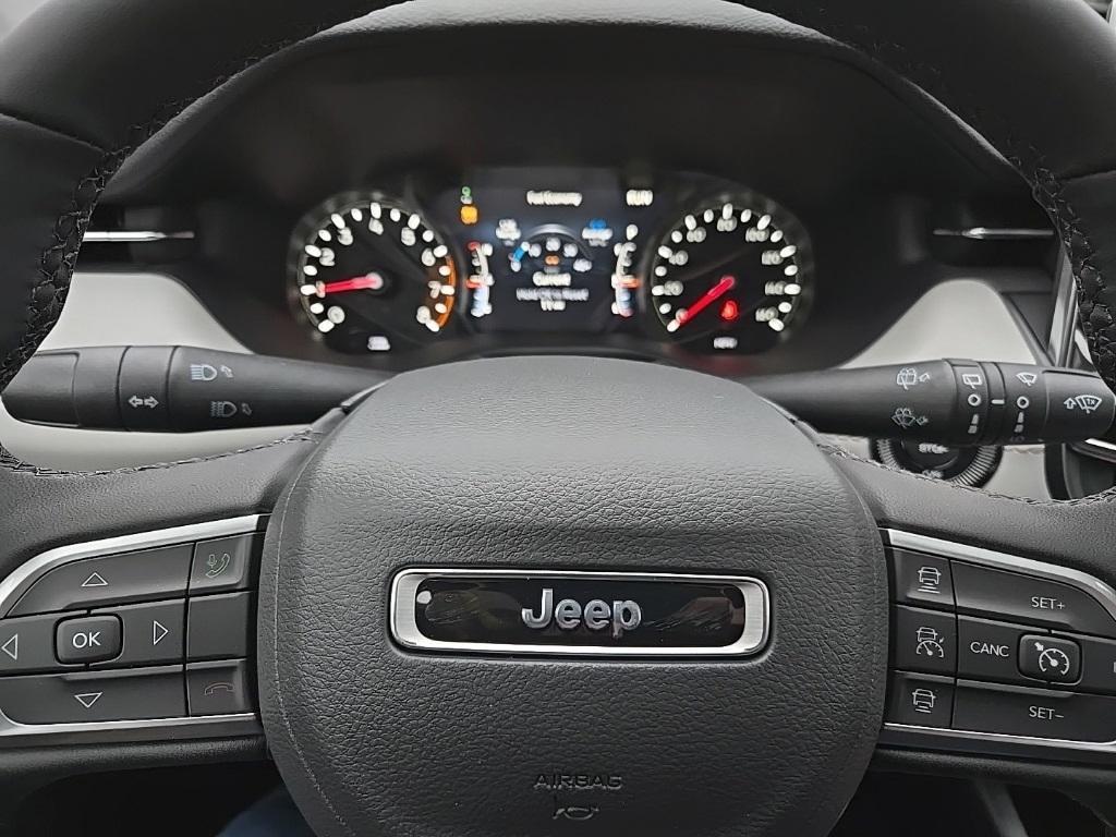 new 2025 Jeep Compass car, priced at $32,435